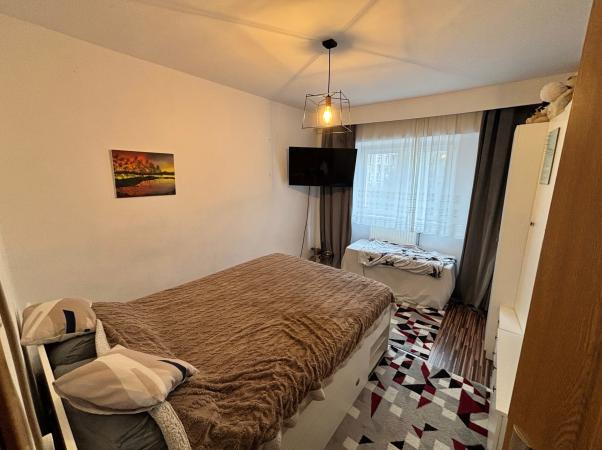Apartament 3 camere de vânzare – Bld. Traian, Muzeul de Mineralogie