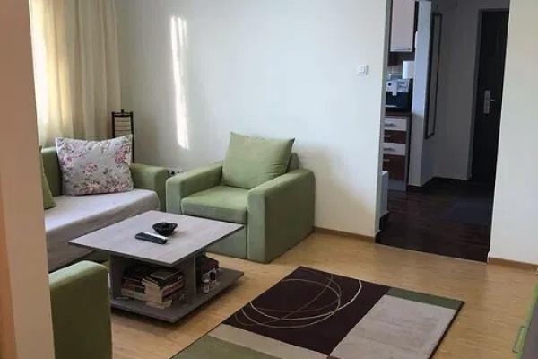 Apartament 2 camere – Ultracentral, complet renovat și mobilat