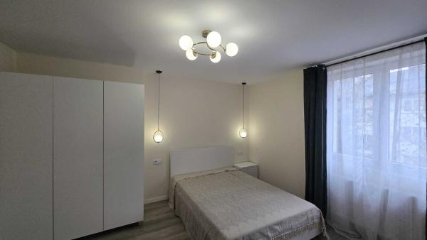Apartament 2 camere ,etaj 2 ,zona Bilascu