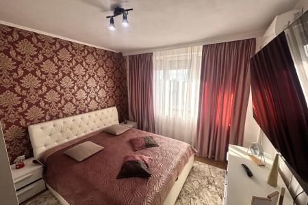 Apartament cu 2 camere de vânzare – Bulevardul București, zona centrala
