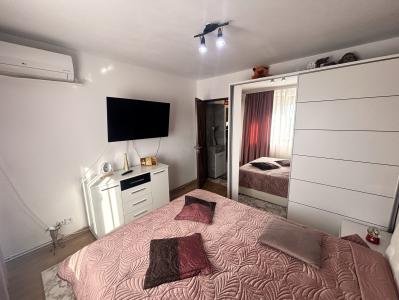 Apartament cu 2 camere de vânzare – Bulevardul București, zona centrala