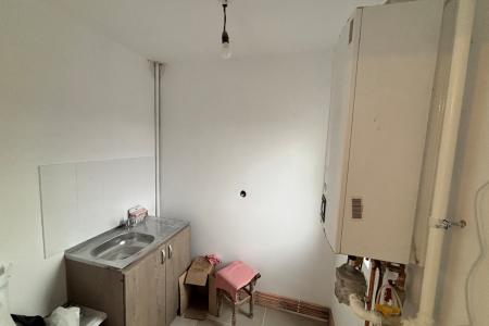 Garsonieră - renovată, zona Dragoș Vodă