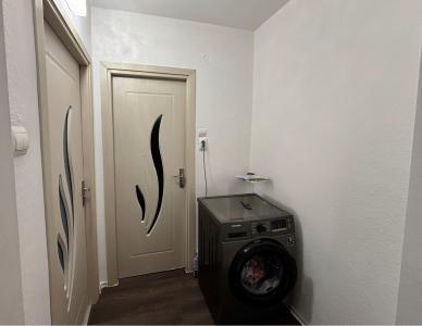 Apartament 2 camere - str. G. Cosbuc, Scoala N. Iorga