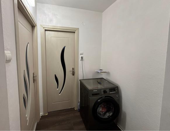 Apartament 2 camere - str. G. Cosbuc, Scoala N. Iorga