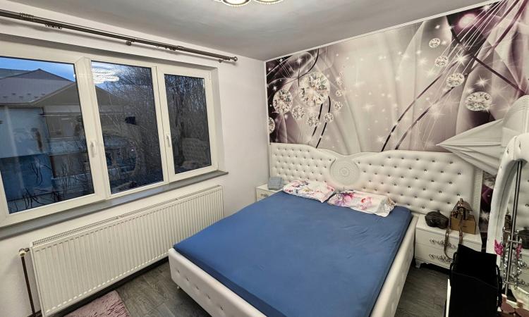 Apartament 2 camere - str. G. Cosbuc, Scoala N. Iorga