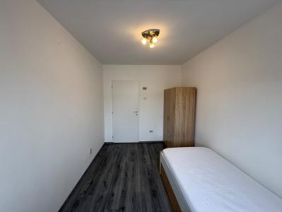 Apartament 3 camere ,zona Ursus B-dul Traian