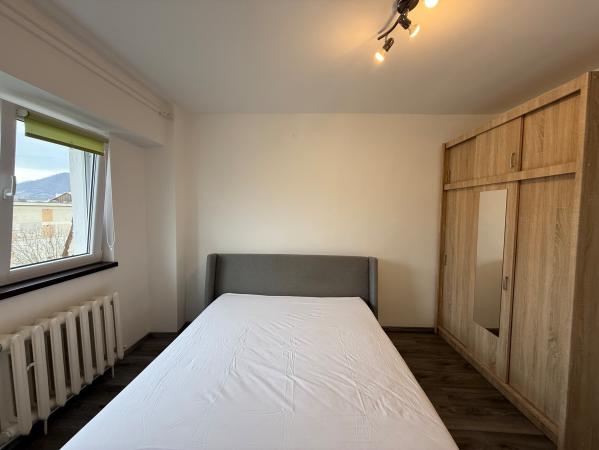 Apartament 3 camere ,zona Ursus B-dul Traian