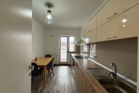 Apartament 3 camere ,zona Ursus B-dul Traian
