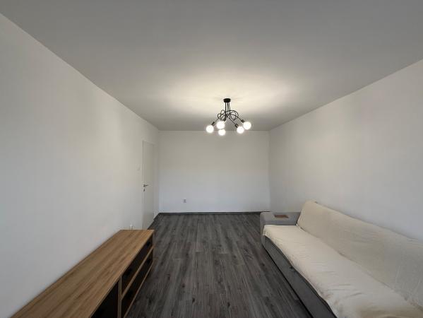 Apartament 3 camere ,zona Ursus B-dul Traian