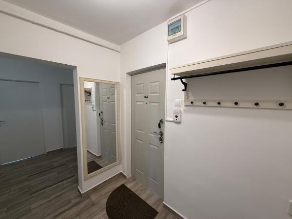 Apartament 3 camere ,zona Ursus B-dul Traian