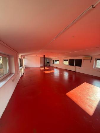 Închiriere -cladire de birouri/hală, 716 mp teren ,zona Grivitei,Baia Mare