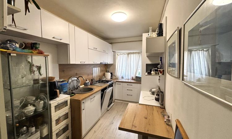 Apartament 3 camere - etaj 3, Bld. Bucuresti - zona Arhivelor/Center