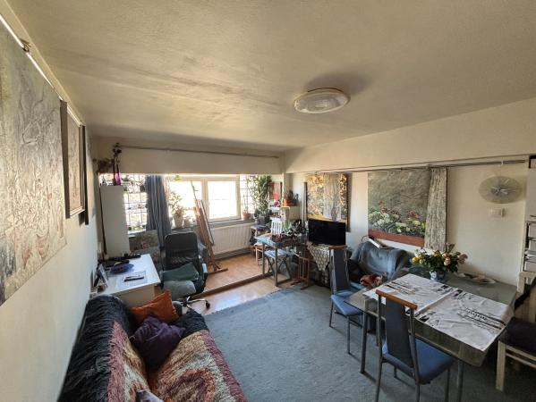 Apartament 3 camere - etaj 3, Bld. Bucuresti - zona Arhivelor/Center
