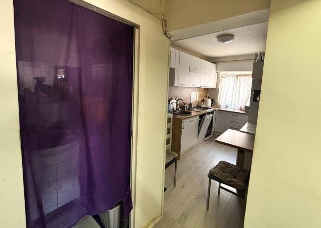 Apartament 3 camere - etaj 3, Bld. Bucuresti - zona Arhivelor/Center