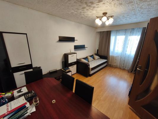 Apartament de vânzare – 3 camere, Bulevardul Republicii, Baia Mare Etaj 3, Zona Sf. Ioan
