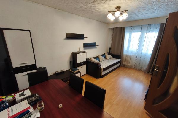 Apartament de vânzare – 3 camere, Bulevardul Republicii, Baia Mare Etaj 3, Zona Sf. Ioan