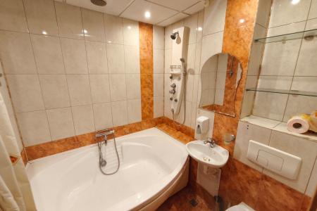 Apartament de vânzare – 3 camere, Bulevardul Republicii, Baia Mare Etaj 3, Zona Sf. Ioan
