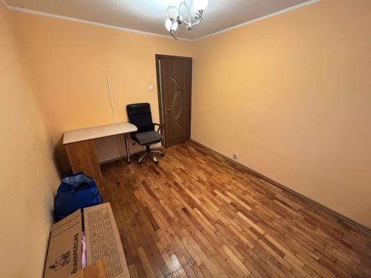 Apartament cu 3 camere – decomandat, zona Profi, Bld. Reg. Ferdinand