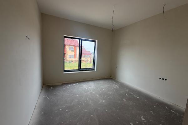 Casa individuala Tautii de Sus,zona rezidentiala,600 mp teren