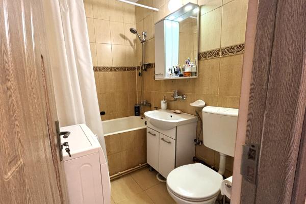 Apartament cu 3 Camere – Etaj 3, Zona RFN