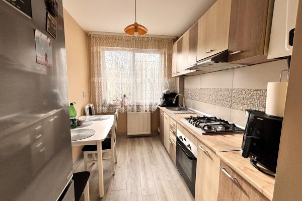 Apartament cu 3 Camere – Etaj 3, Zona RFN