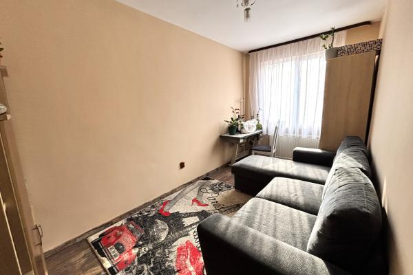 Apartament cu 3 Camere – Etaj 3, Zona RFN