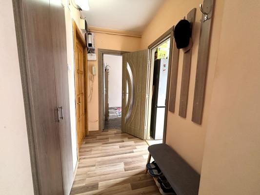 Apartament cu 3 Camere – Etaj 3, Zona RFN