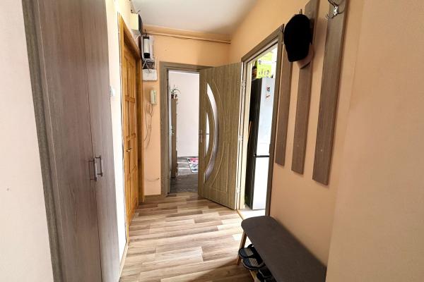 Apartament cu 3 Camere – Etaj 3, Zona RFN