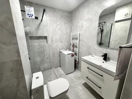 Apartament 1 cameră - str. G. Coșbuc, zona Spitalului Judetean