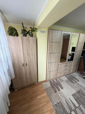 Apartament 2 camere –  decomandat, Str. Dobrogei, zona Teren atletism
