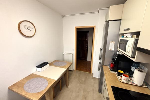 Apartament cu 3 Camere – Zona RFN