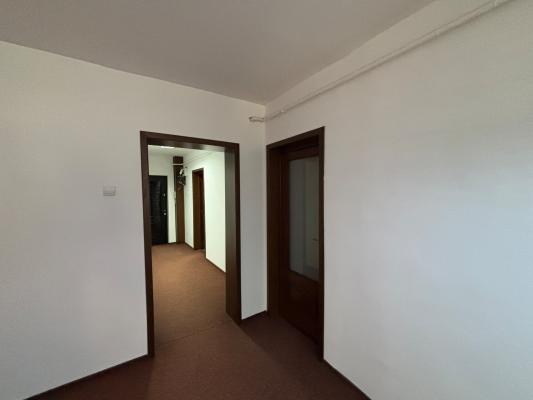 Apartament 3 camere - Bld. Bucuresti, zona Tipografie