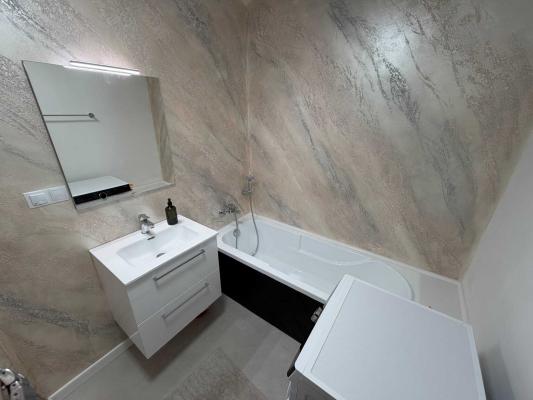 Apartament de vânzare – 74 mp construiți, terasă 11 mp, loc de parcare subteran Strada Minerilor, Baia Mare