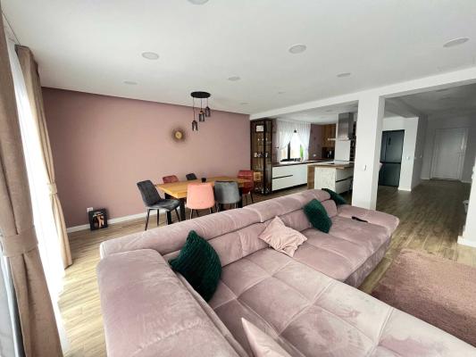 Parte duplex Ocolis , D+P+E schimb cu apartament 4 camere