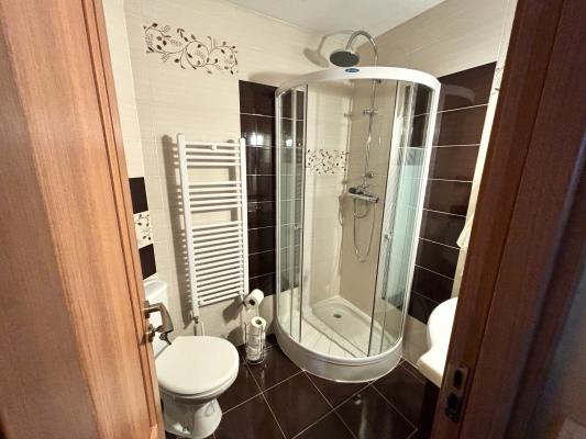 Apartament 4 camere - Bld. Bucuresti, zona Semiluna