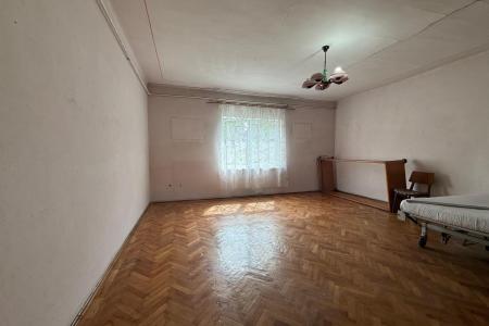 Exclusivitate ! Casă indivduală zona Grivitei , 653mp teren ,curte proprie ,Centrul vechi