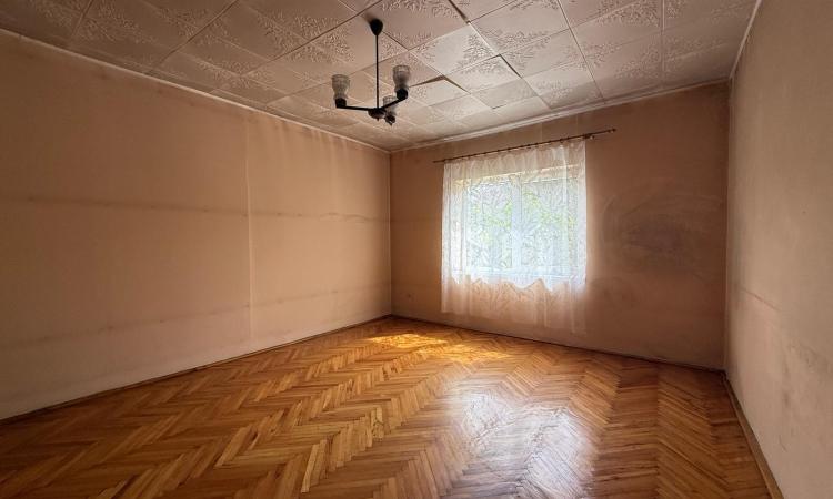 Exclusivitate ! Casă indivduală zona Grivitei , 653mp teren ,curte proprie ,Centrul vechi
