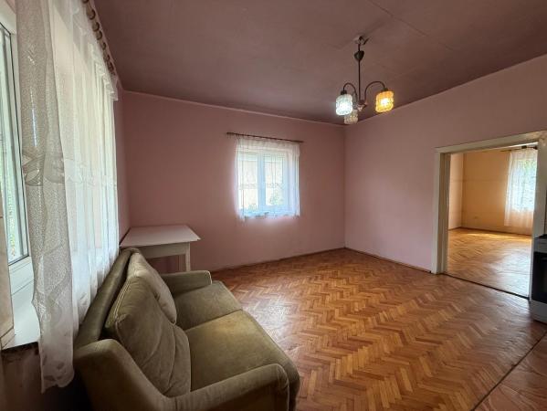 Exclusivitate ! Casă indivduală zona Grivitei , 653mp teren ,curte proprie ,Centrul vechi