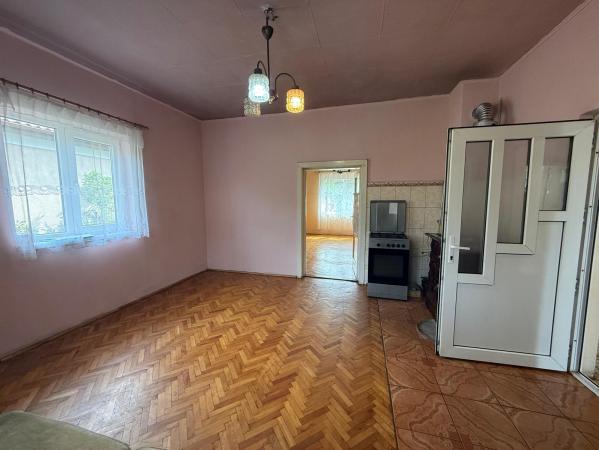 Exclusivitate ! Casă indivduală zona Grivitei , 653mp teren ,curte proprie ,Centrul vechi