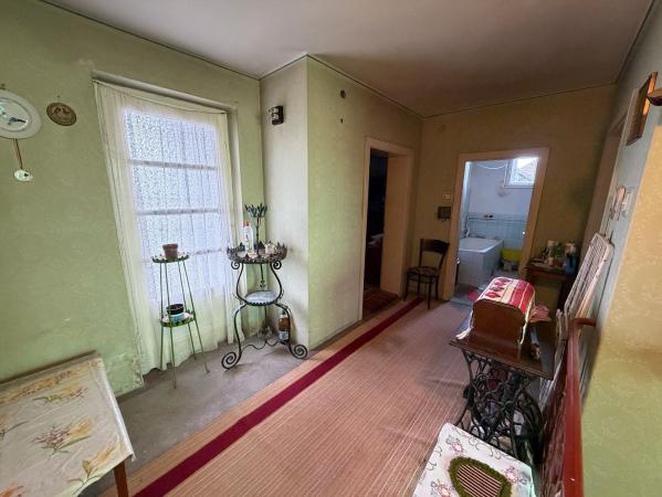 Casă de vânzare 145 mp utili, teren 650 mp, terasă  de 50 mp Centrul Vechi