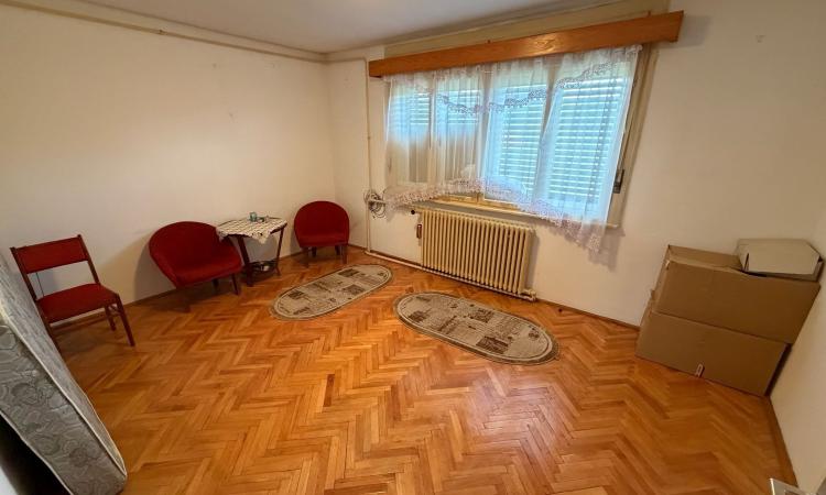 Casă de vânzare 145 mp utili, teren 650 mp, terasă de 50 mp Centrul Vechi