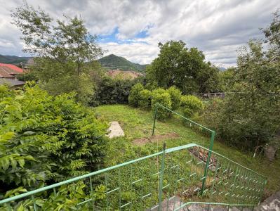 Casă de vânzare 145 mp utili, teren 650 mp, terasă  de 50 mp Centrul Vechi