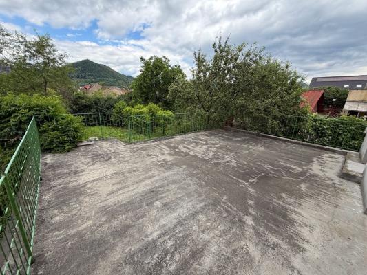 Casă de vânzare 145 mp utili, teren 650 mp, terasă  de 50 mp Centrul Vechi