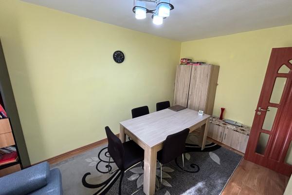 Apartament 3 camere - parter, zona Facultatea de Inginerie, UTCN