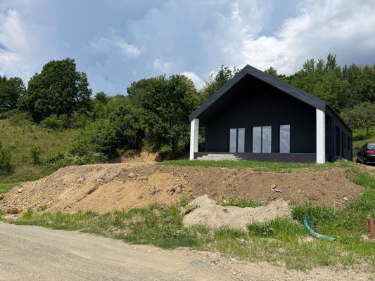 Casa noua individuala, Tăuții de Sus, 5.5 ari teren,110 mp