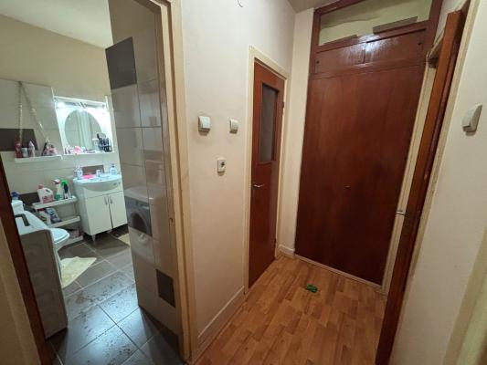 Apartament 4 camere, decomandat - str. Moldovei, zona Maramuresul