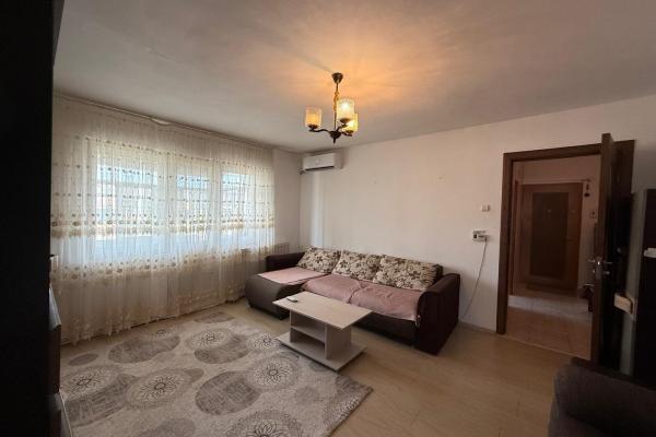Apartament 2 camere,zona B-dul Traian Pizza Plus/Petru Rares