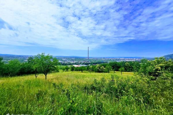 Teren Tăutii de Sus , 9 398 mp ,parcela ideala ansamblu case/dezvoltare turistica