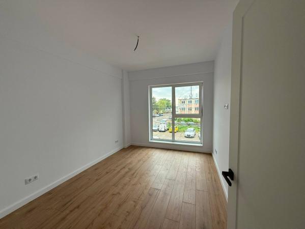 Apartament 2 camere,Mărgeanului,etaj 1 ,nou