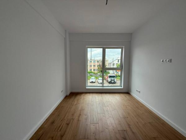 Apartament 2 camere,Mărgeanului,etaj 1 ,nou